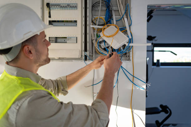 Best 24-Hour Electrician  in Mason City, IA